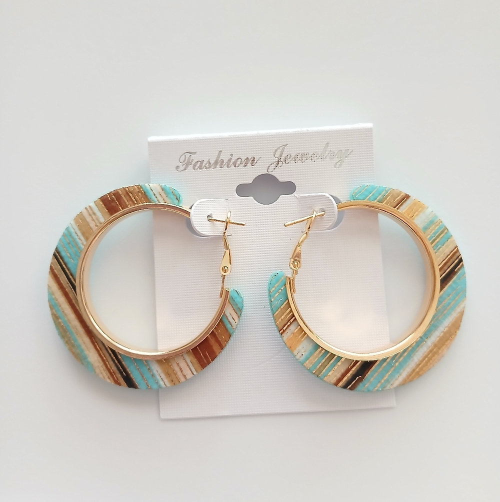 Fashion Jewelry Gold and Turquoise Striped Earrings